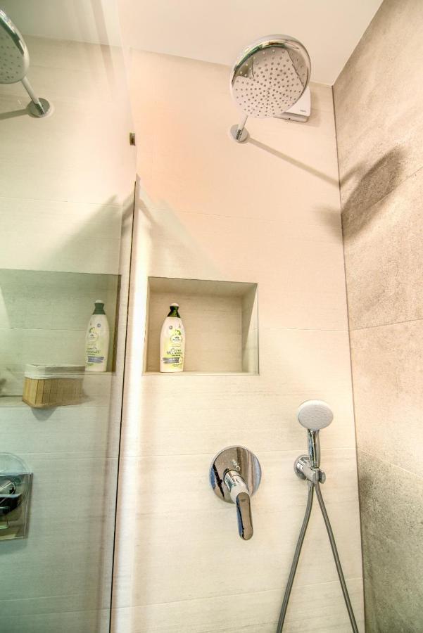 Apartman Eva, Moderan Stan U Srcu Zagorja คาปรินา ภายนอก รูปภาพ
